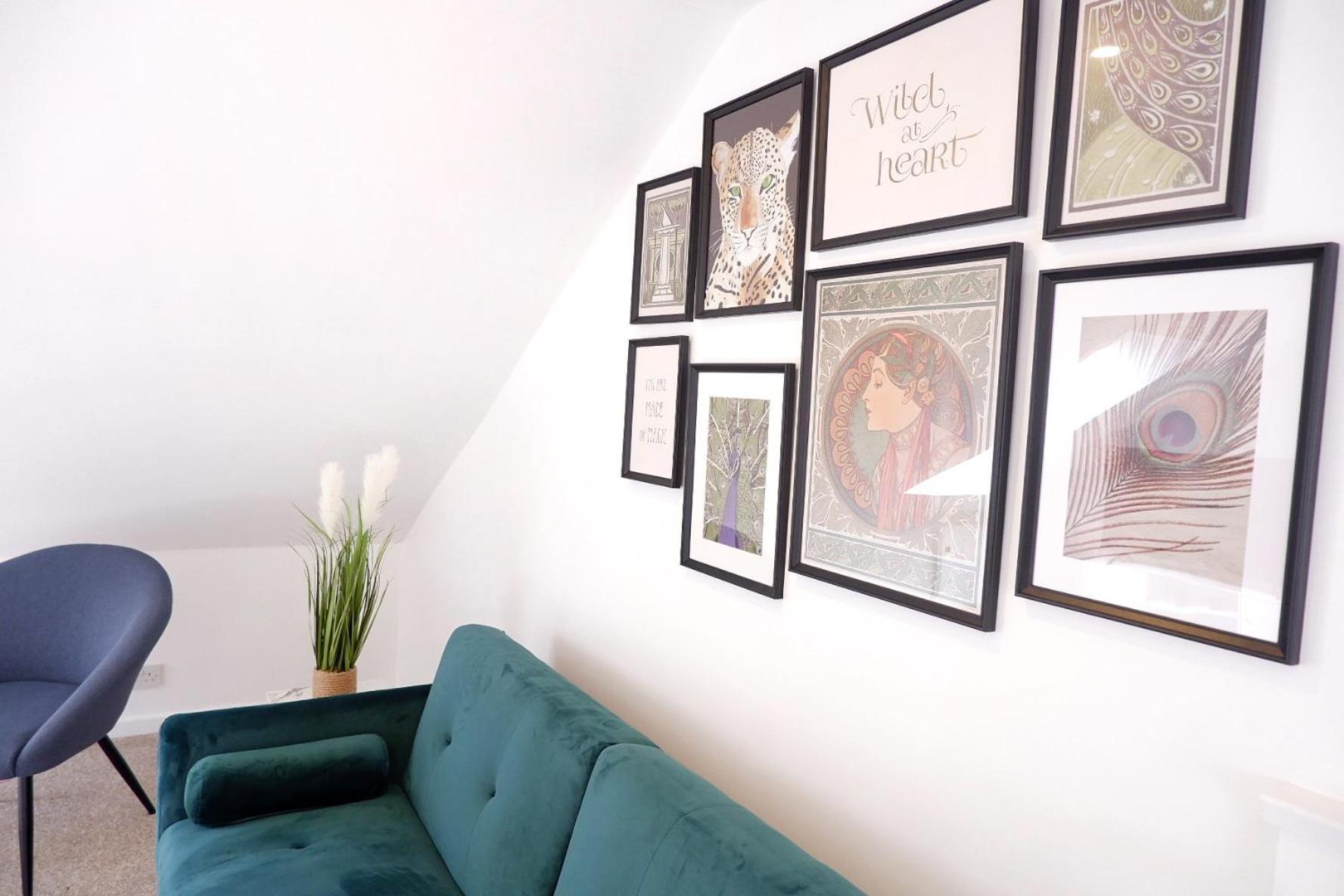 Comfortable And Cozy 4-Bedroom House Near The Hospital CBG Esterno foto